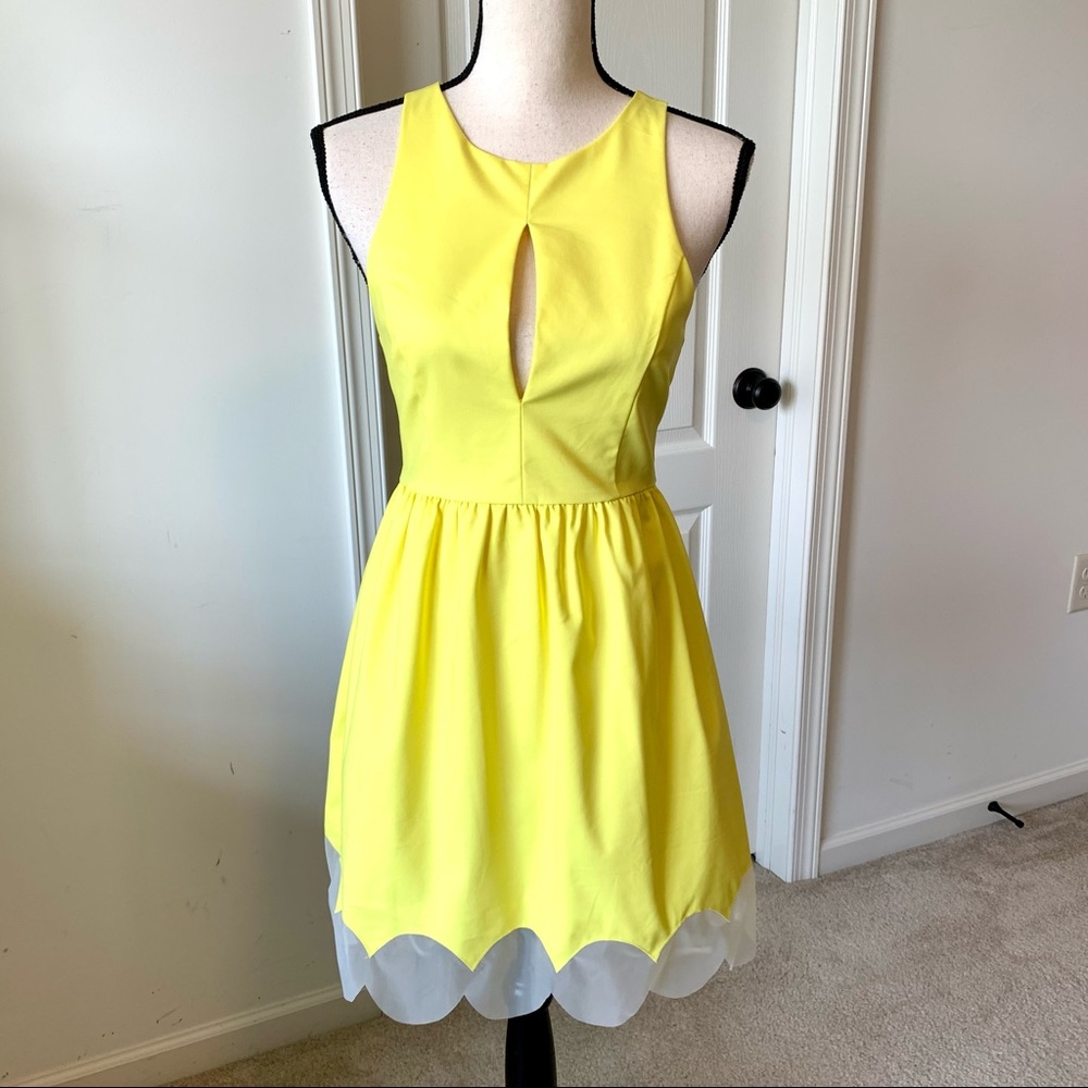 DO+BE Yellow Scalloped Mesh Hem Skater Dress—SZ. S